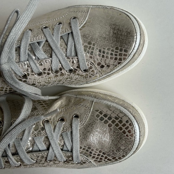 Mephisto | silver sneakers - Picture 8 of 9